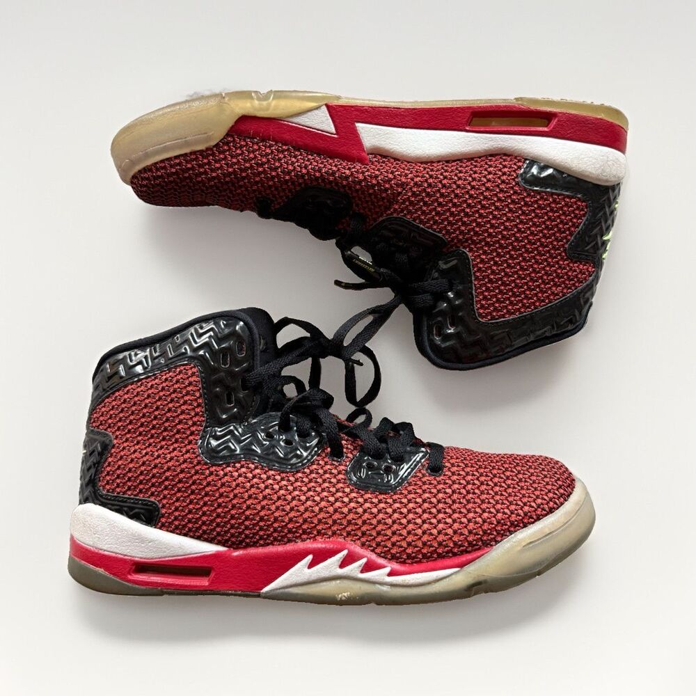 Nike Air Jordan Kids 7Y Red/Black High Top Basketball Sneakers 807542-605